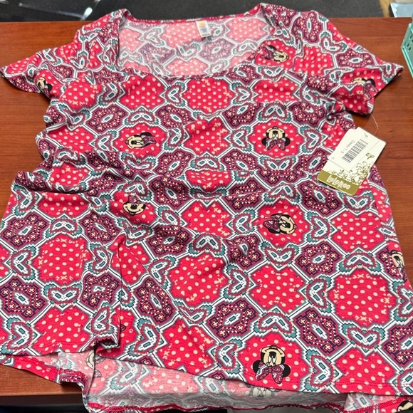 Lularoe Disney Minnie tee S // 083019 - Picture 1 of 2